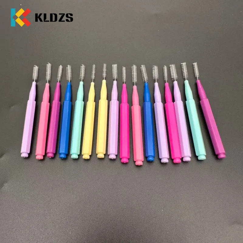 Интердентална четка Hexagonal Pencil